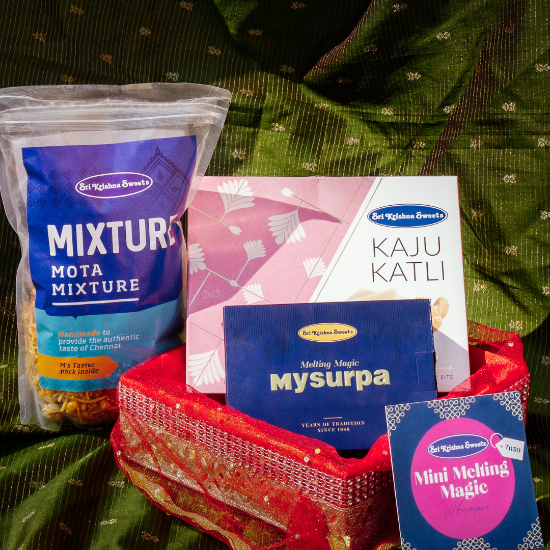 SKS_SriKrishnaSweets_Sri_Krishna_Sweets_mysurpa_Muralis_hamper_4.png